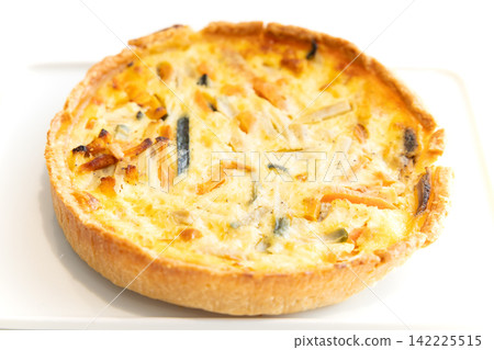 Delicious French vegetable quiche Delicious French vegetable quiche 142225515