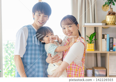 孩子們玩兒童保育 142226503