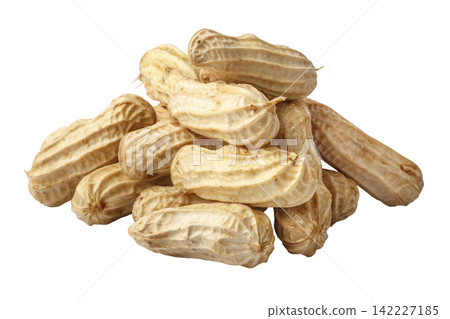 A pile of boiled peanuts in their shells isolated on a white background 142227185