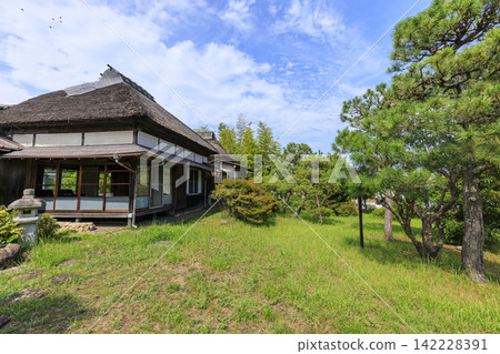 Old houses Old houses 142228391