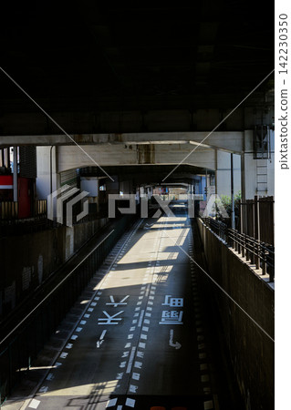 Underpass tunnel and road markings Underpass tunnel and road markings 142230350