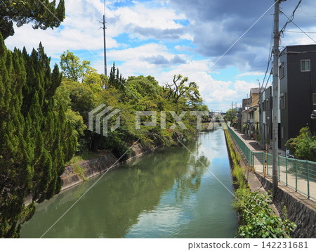 Lake Biwa Canal (Fushimi Ward, Kyoto City) Lake Biwa Canal (Fushimi Ward, Kyoto City) 142231681
