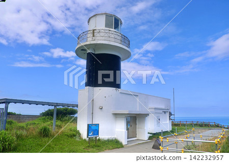 Cape Kamui Lighthouse and Cape Kamui (Shakotan Town, Hokkaido) Cape Kamui Lighthouse and Cape Kamui (Shakotan Town, Hokkaido) 142232957