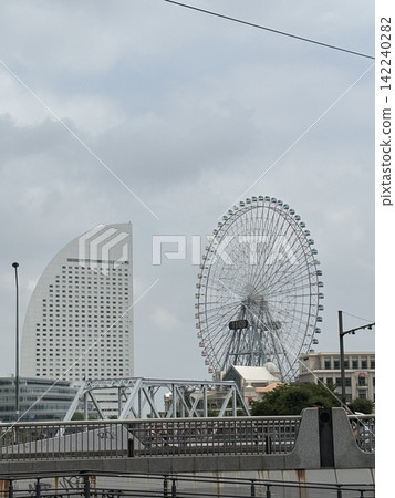 Minato Mirai seen from the large pier Minato Mirai seen from the large pier 142240282