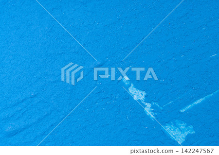 The light blue granules spread across the entire surface, creating a refreshing and healthy feeling. The light blue granules spread across the entire surface, creating a refreshing and healthy feeling. 142247567