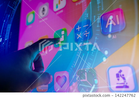 用手指操作應用程式螢幕的商人 用手指操作應用程式螢幕的商人 142247762
