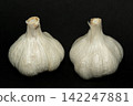 Garlic Garlic 142247881