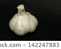 Garlic Garlic 142247883