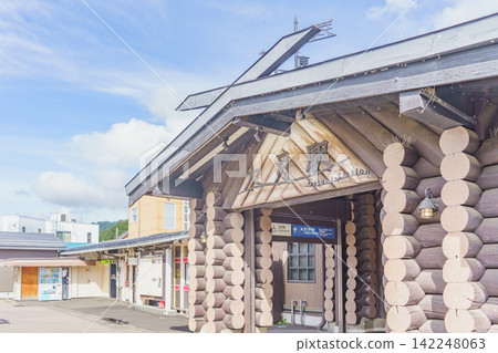 [Otsuki City, Yamanashi Prefecture] Otsuki Station 142248063