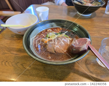 辣味噌拉麵 142248356