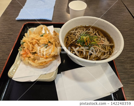 Kakieda soba Kakieda soba 142248359