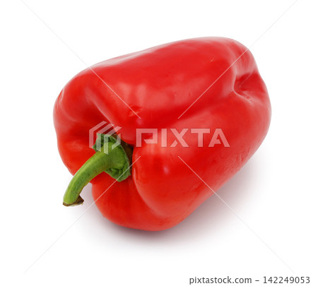 red bell pepper red bell pepper 142249053