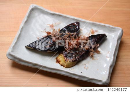 Grilled eggplant Grilled eggplant 142249177