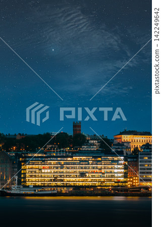 Panoramic Night Skyline of Sodermalm and Gamla Stan Panoramic Night Skyline of Sodermalm and Gamla Stan 142249642
