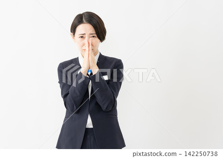 Female receptionist in uniform - Job image Female receptionist in uniform - Job image 142250738