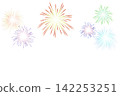 [Transparent Background] Colorful fireworks exploding in the summer night sky 142253251