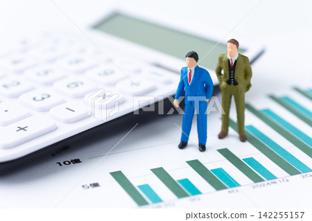 商人和圖 142255157
