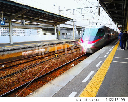 Limited Express Shiokaze waiting to depart Limited Express Shiokaze waiting to depart 142258499