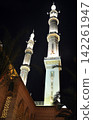 mosque at night 142261947