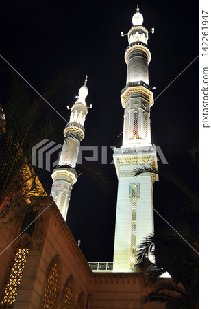 mosque at night mosque at night 142261947