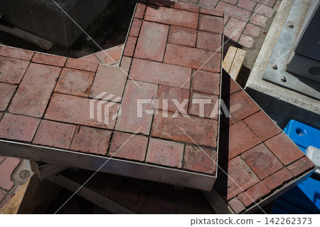 Formwork for brick floor Formwork for brick floor 142262373