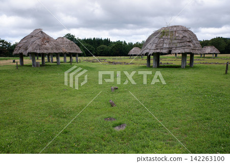 秋田縣:大湯石圈及石陣,以及萬座石圈 秋田縣:大湯石圈及石陣,以及萬座石圈 142263100