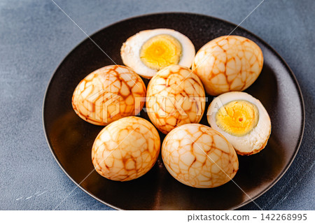Brown and White Tea Marble Eggs Brown and White Tea Marble Eggs 142268995