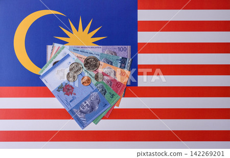 Malaysian ringgit banknotes as a tool for trade and financial transactions. The Malaysian ringgit Malaysian ringgit banknotes as a tool for trade and financial transactions. The Malaysian ringgit 142269201