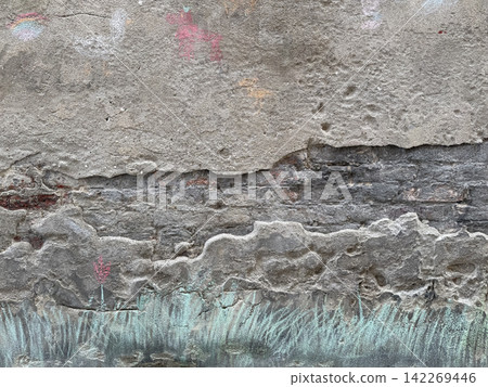 Old wall scratched with colored chalk Old wall scratched with colored chalk 142269446