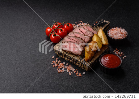 Grilled beef or pork steak seasoned with salt and allspice. Grilled steak Grilled beef or pork steak seasoned with salt and allspice. Grilled steak 142269731