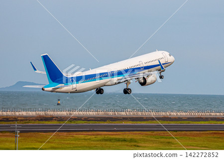 A beautiful August day spent at Oita Airport A beautiful August day spent at Oita Airport 142272852