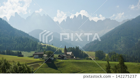 Santa maddalena village in val di funes, dolomites alps Santa maddalena village in val di funes, dolomites alps 142275237