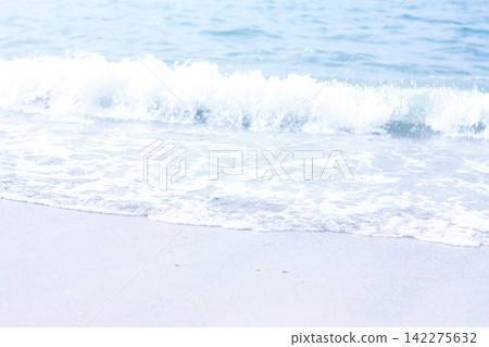 Blue sea and white waves Blue sea and white waves 142275632