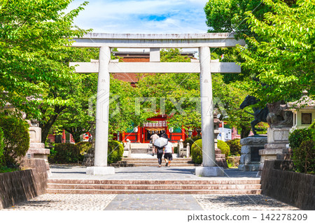 Fujisan Hongu Sengen Taisha Shrine, approach road, Fujinomiya City Fujisan Hongu Sengen Taisha Shrine, approach road, Fujinomiya City 142278209