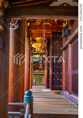 Hino Tanjoin: An elegant Heian-style temple built on the site of the birthplace of Shinran Shonin. Hino Tanjoin: An elegant Heian-style temple built on the site of the birthplace of Shinran Shonin. 142280200