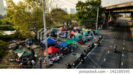 Vintage Shop Stall Near Chatuchak Market in Bangkok, Thailand 142280595