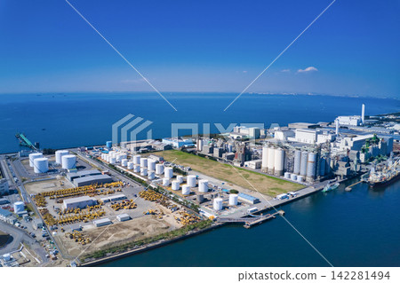 Drone aerial photography of industrial areas. Industry, manufacturing, factories, ports, ships, energy, petroleum, crude oil, LNG, power, shipping Drone aerial photography of industrial areas. Industry, manufacturing, factories, ports, ships, energy, petroleum, crude oil, LNG, power, shipping 142281494