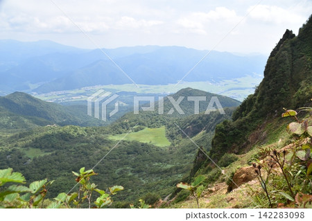 Bandai mountain in the summer Bandai mountain in the summer 142283098