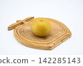 pear  142285143