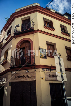 Santa Cruz: Seville's Vibrant Economic Heart Santa Cruz: Seville's Vibrant Economic Heart 142288776
