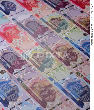 Uzbekistan, uzbek paper banknotes som for settlements and financial transactions. Uzbek som 142291574