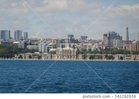 Landscape of Istanbul (Türkiye) Landscape of Istanbul (Türkiye) 142292839