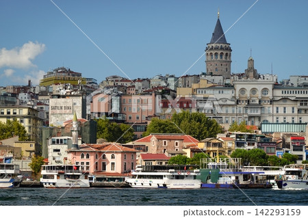 Landscape of Istanbul (Türkiye) Landscape of Istanbul (Türkiye) 142293159