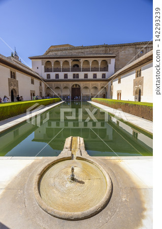 Arabic interiors of Nasrid Palace, Alhambra palace comple, Generalife and Albayzin (Generalife y Albaicin de Granada), UNESCO site, Granada, Andalusia, Spain Arabic interiors of Nasrid Palace, Alhambra palace comple, Generalife and Albayzin (Generalife y Albaicin de Granada), UNESCO site, Granada, Andalusia, Spain 142293239