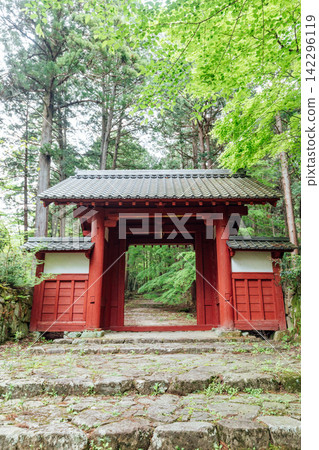 【滋賀縣東近江市】百齋寺:紅門與翠綠 【滋賀縣東近江市】百齋寺:紅門與翠綠 142296119