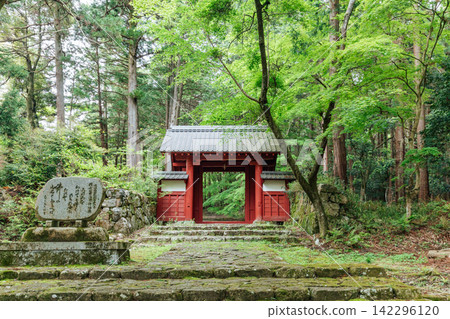【滋賀縣東近江市】百齋寺:紅門與翠綠 【滋賀縣東近江市】百齋寺:紅門與翠綠 142296120