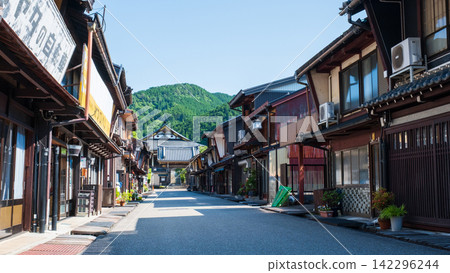 Gujo Hachiman: Old townscape Gujo Hachiman: Old townscape 142296244