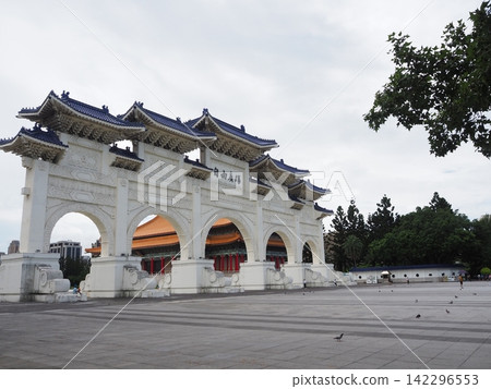 Chiang Kai-shek Memorial Hall, a historical building in Taipei. Chiang Kai-shek Memorial Hall, a historical building in Taipei. 142296553