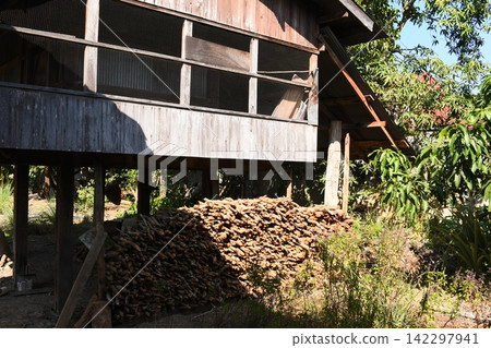 old brown wooden house in country, natural village 142297941