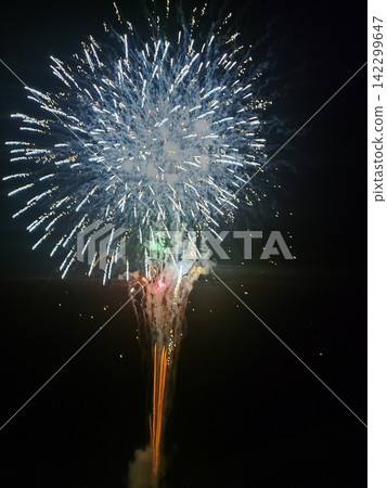 Fireworks Fireworks 142299647